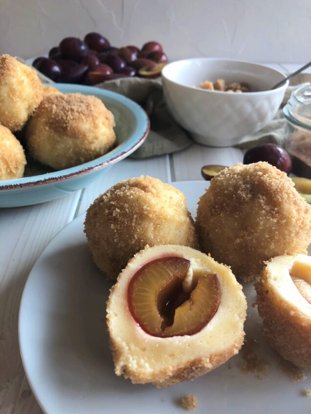 Zwetschgenknödel mit Quarkteig - Sparflämmchen