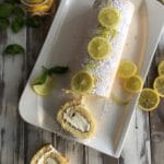 Biskuitrolle mit Zitronencreme