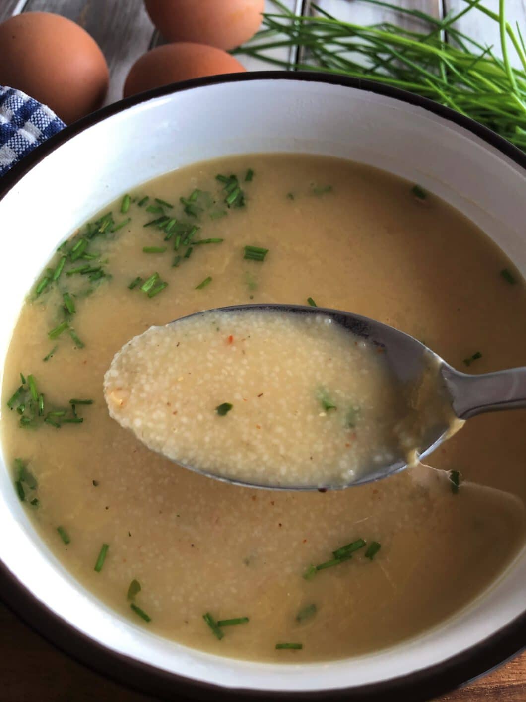 Gebrannte Grießsuppe - Sparflämmchen Gebrannte Grießsuppe