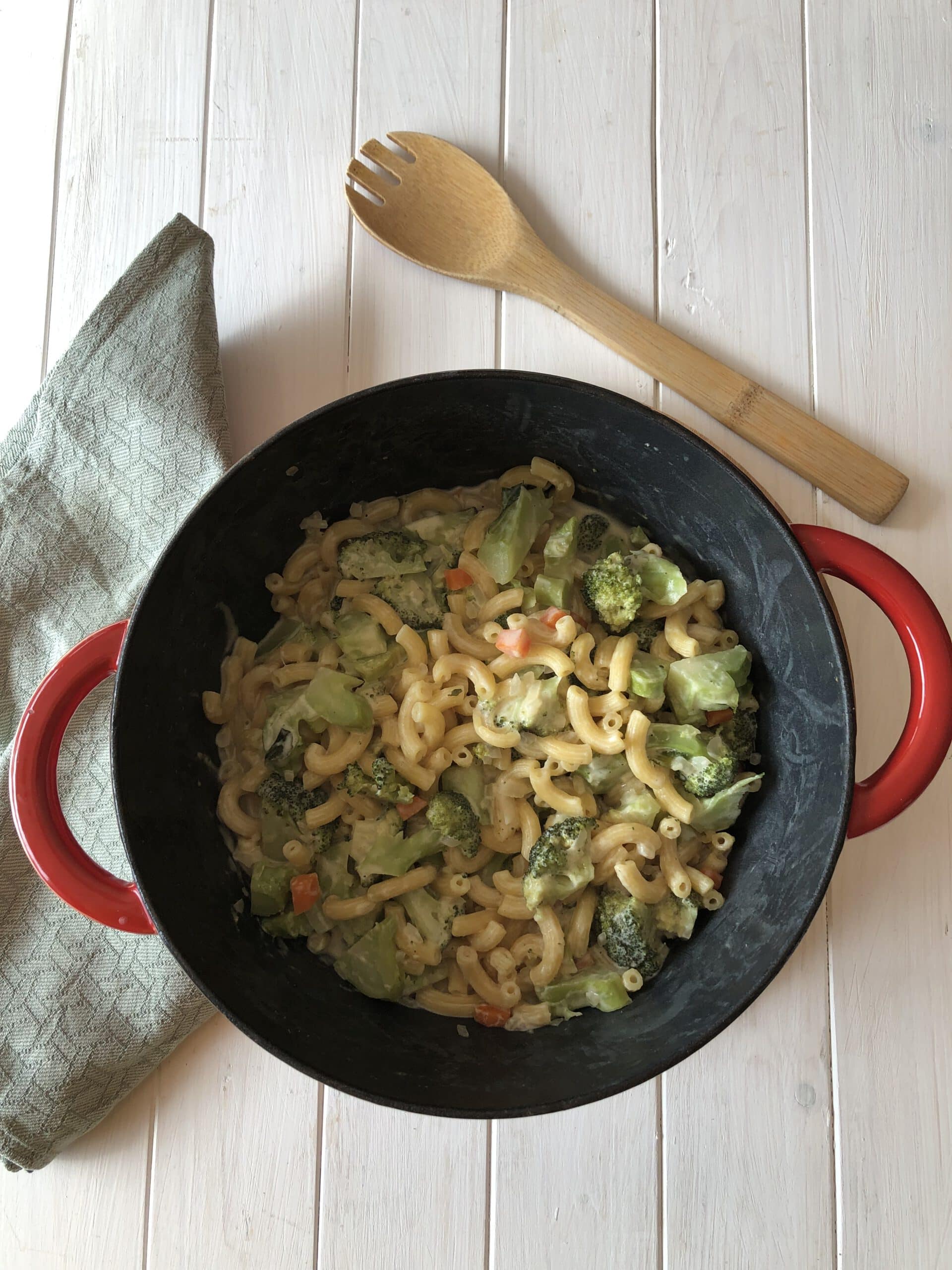 One Pot Brokkoli Käse Pasta - Sparflämmchen