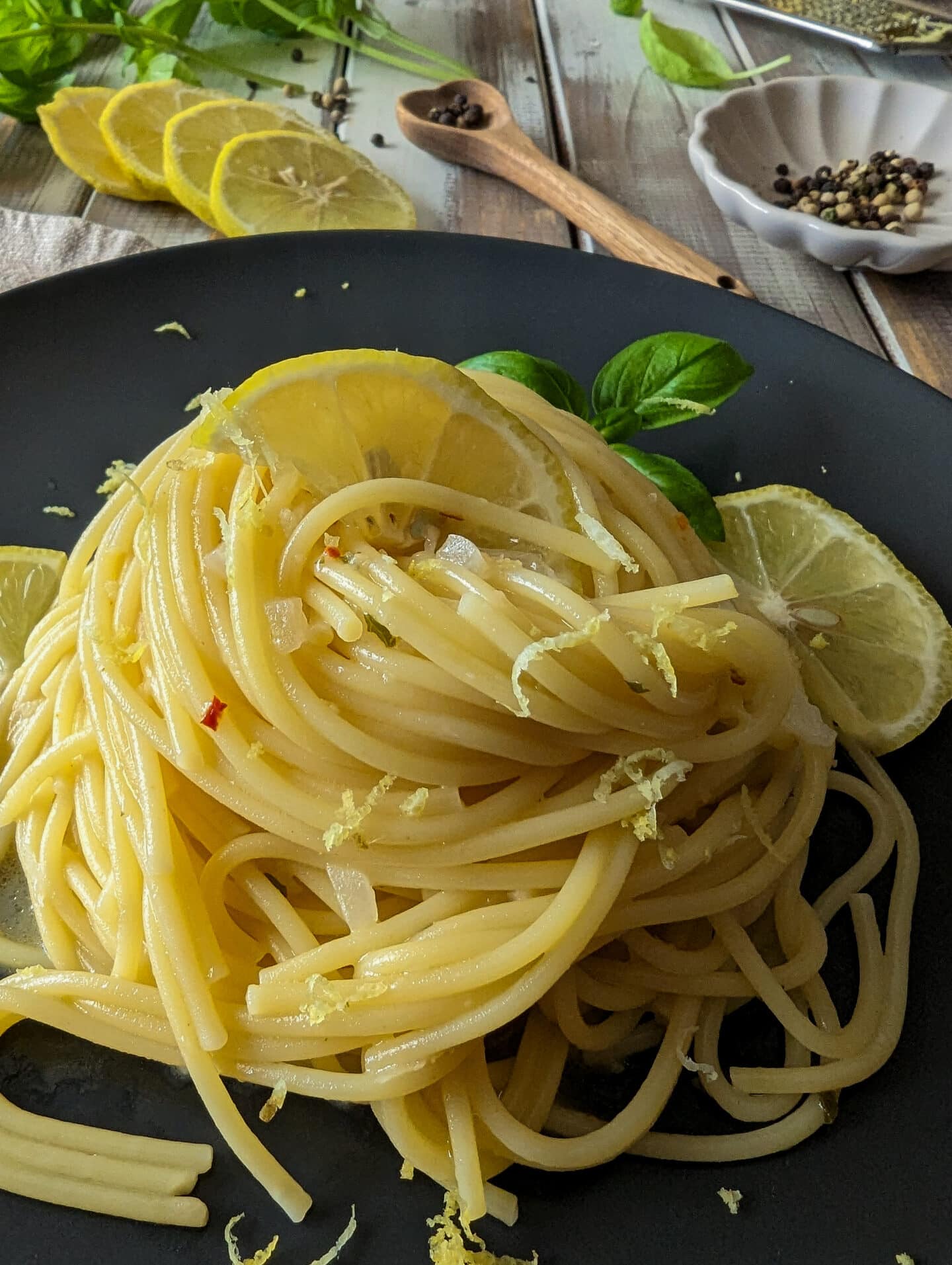 Spaghetti al Limone Sparflämmchen Spaghetti al Limone