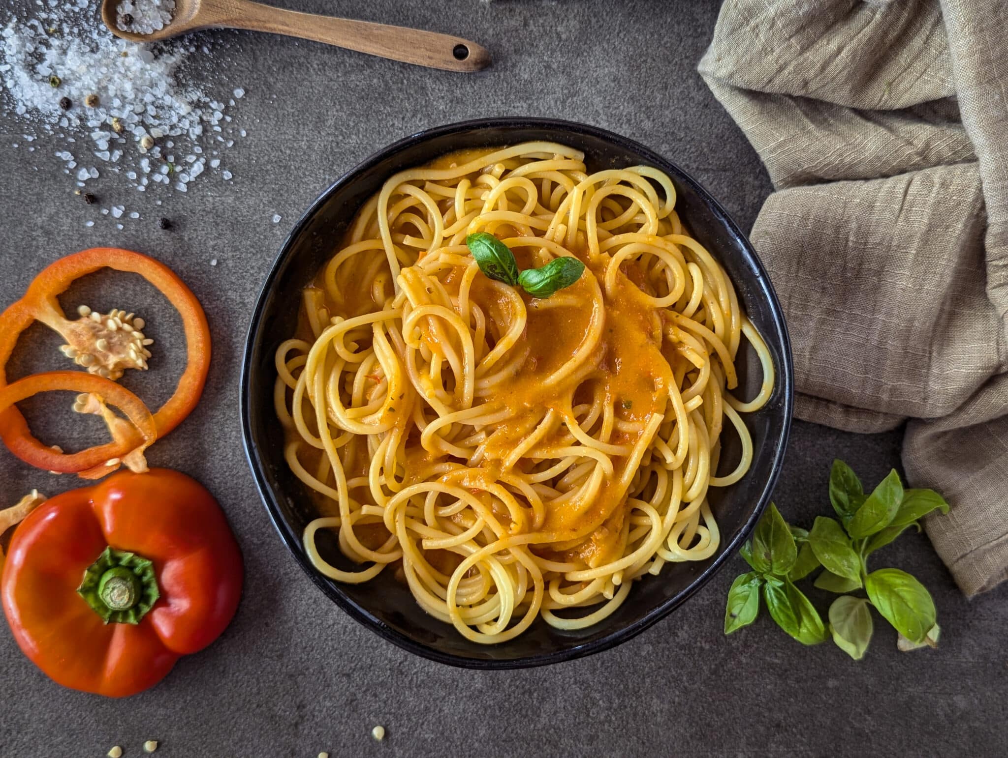 Paprika Spaghetti - Sparflämmchen