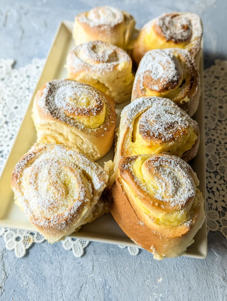 Puddingschnecken mit Vanillepudding