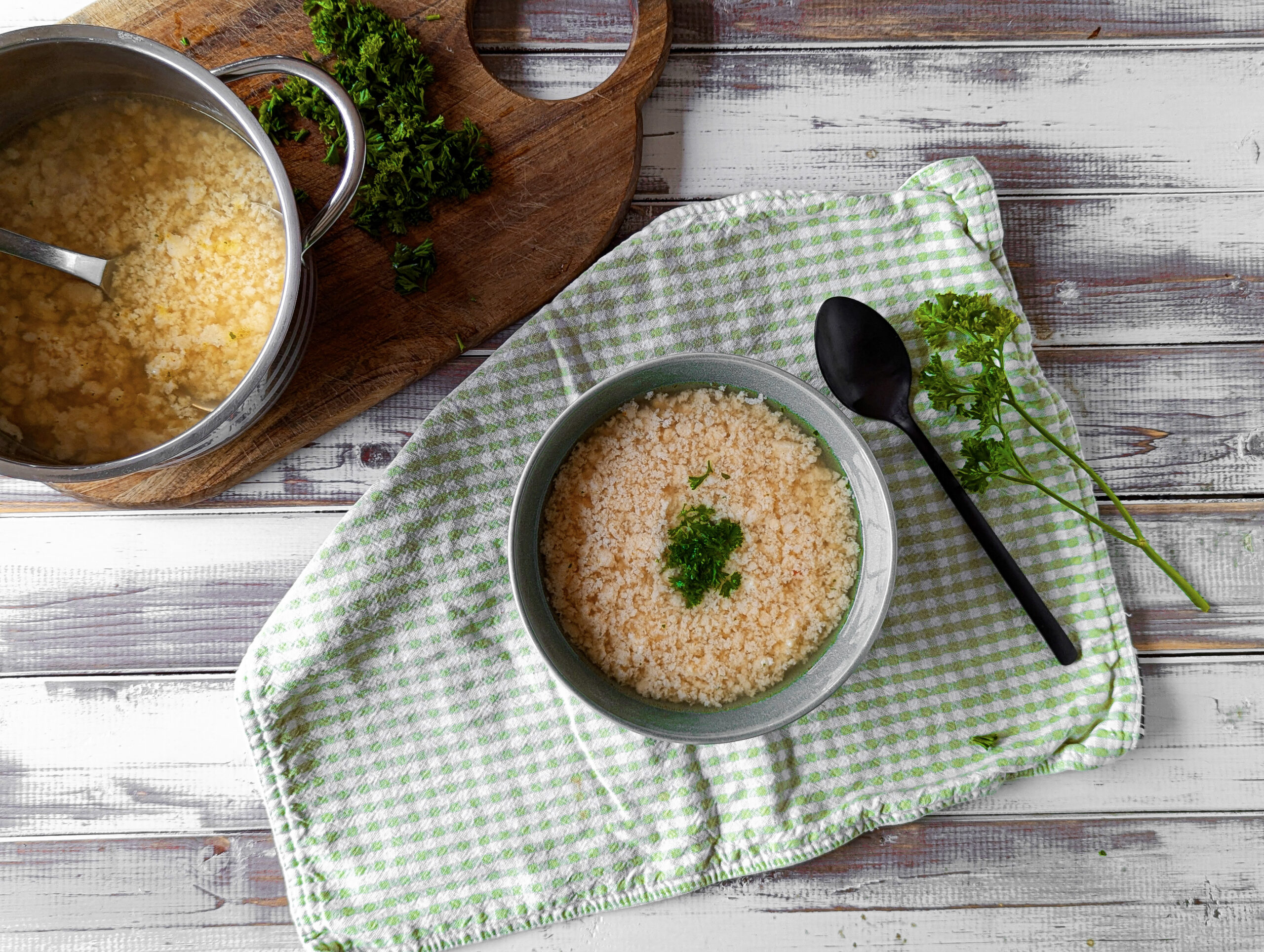 Eierflockensuppe - Sparflämmchen