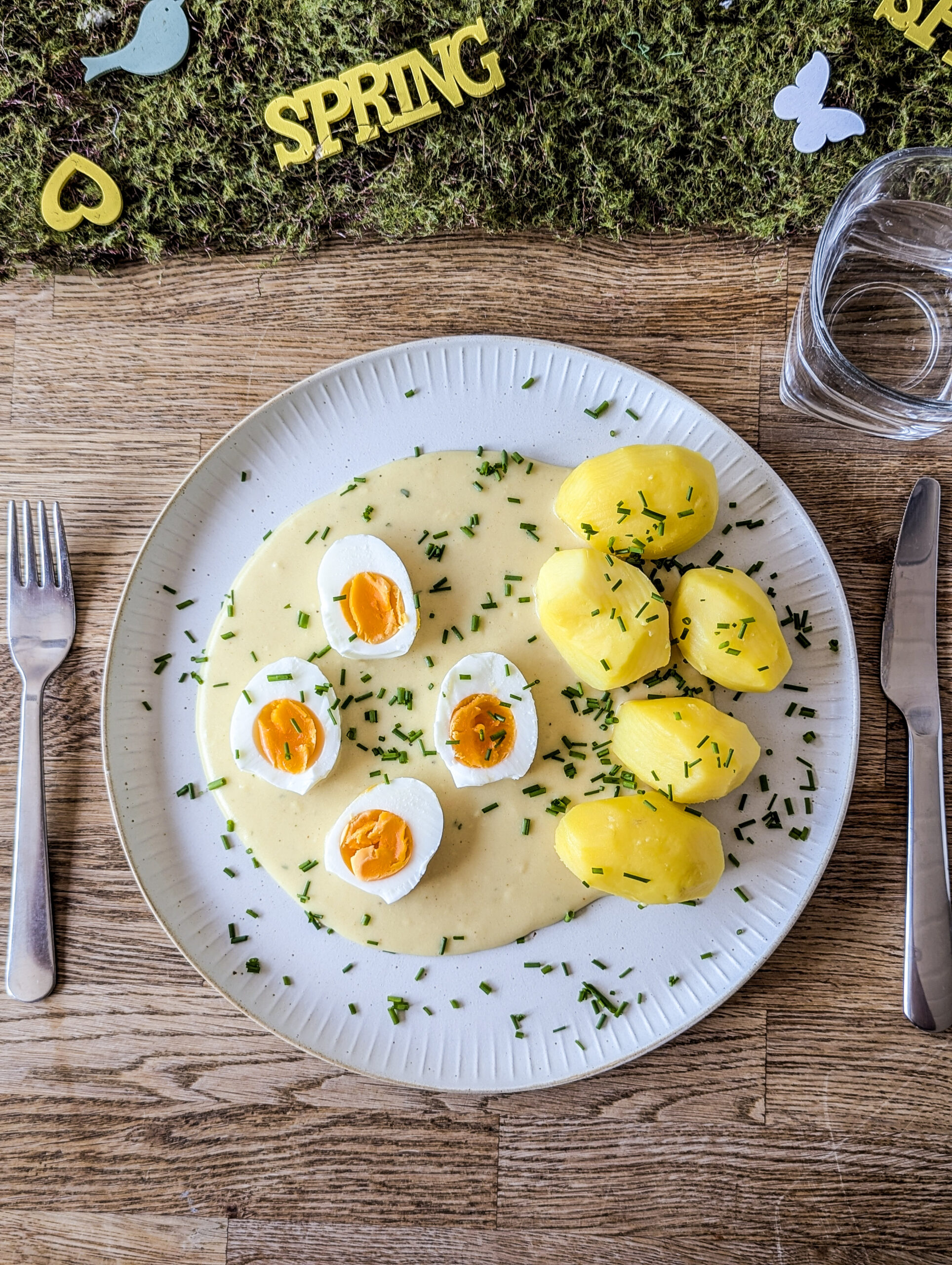 Nur 1 Euro pro Portion: Senfeier nach Omas Rezept